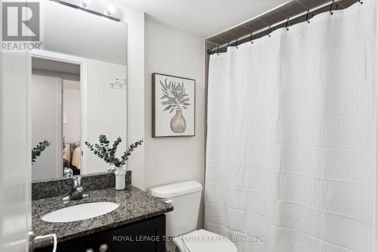 37 - 2441 Greenwich Drive, Oakville, Ontario  L6M 0S3 - Photo 20 - W12431218