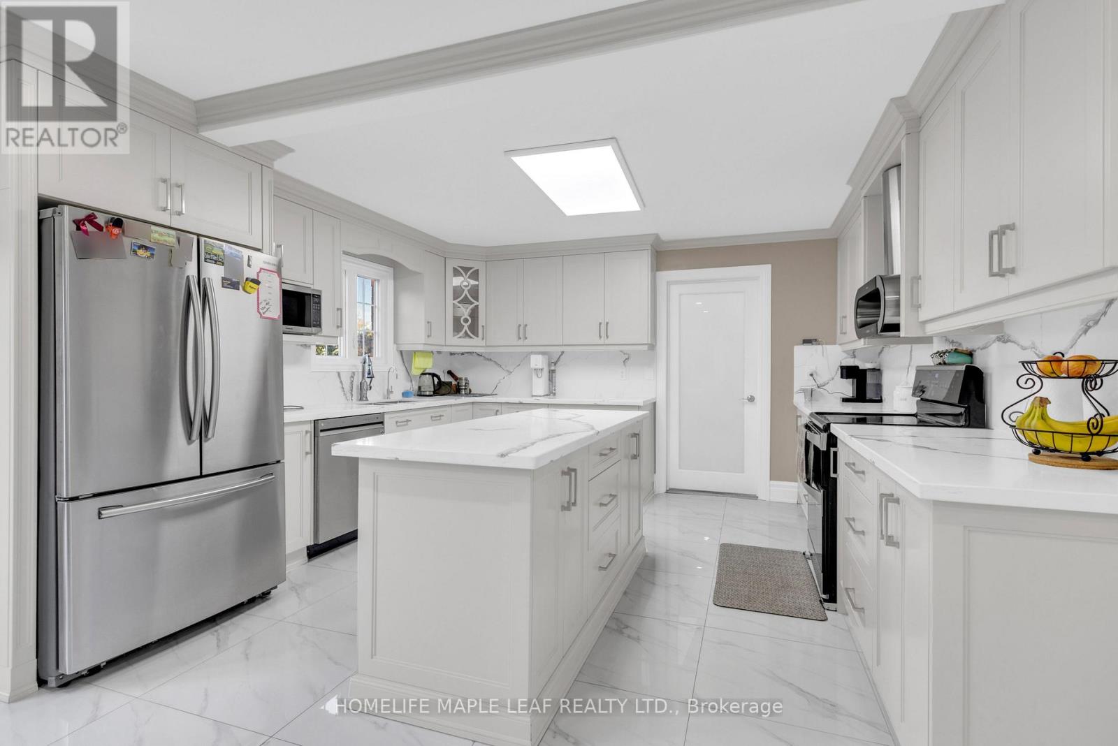 36 Hawthorne Road, Mono, Ontario  L9W 6G7 - Photo 11 - X12431221