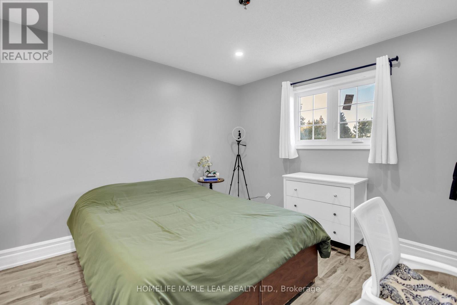36 Hawthorne Road, Mono, Ontario  L9W 6G7 - Photo 23 - X12431221
