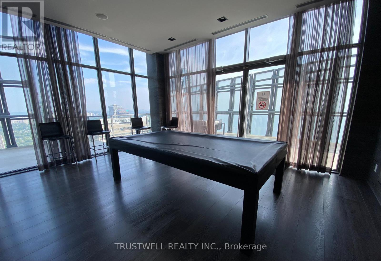 2404 - 1080 Bay Street, Toronto, Ontario  M5S 0A5 - Photo 8 - C12431227