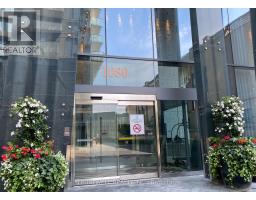 2404 - 1080 BAY STREET, Toronto, Ontario