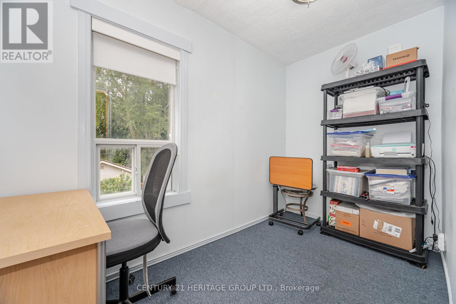126 Watson Avenue, Toronto, Ontario  M6S 4E1 - Photo 20 - W12415700