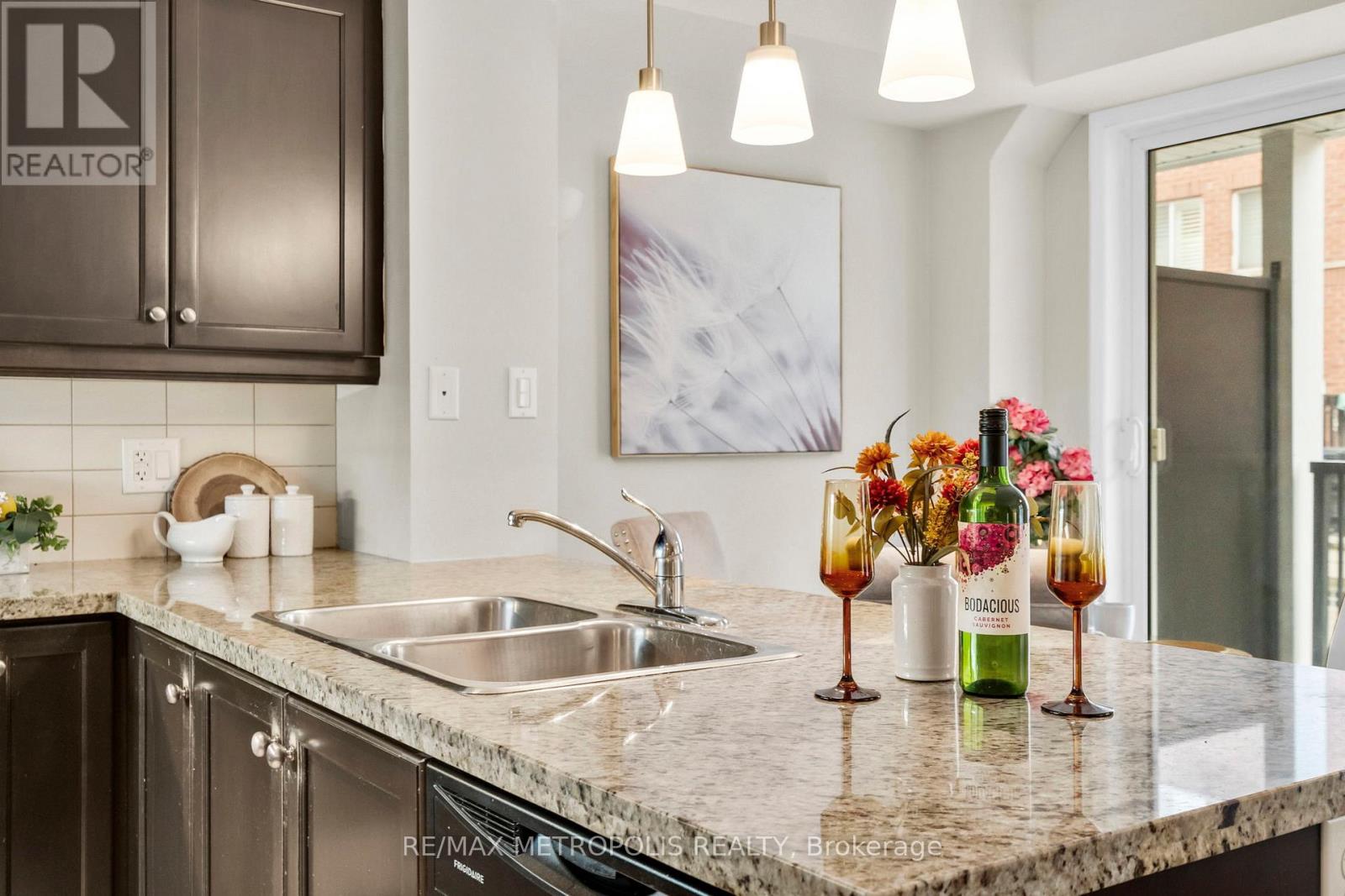 13 - 669a Warden Avenue, Toronto, Ontario  M1L 0G3 - Photo 8 - E12431228