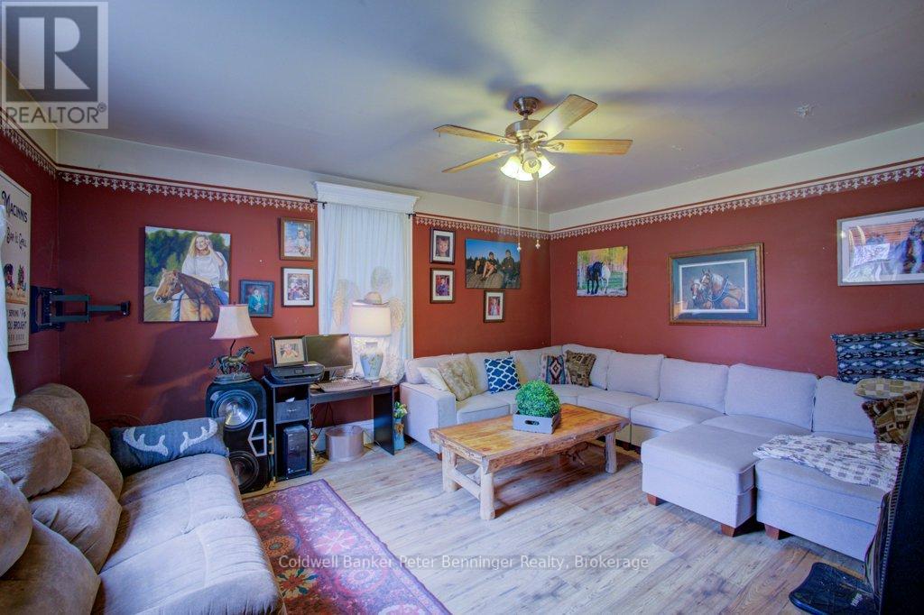 185197 Grey Road 9 Road, Southgate, Ontario  N0C 1B0 - Photo 16 - X12431238
