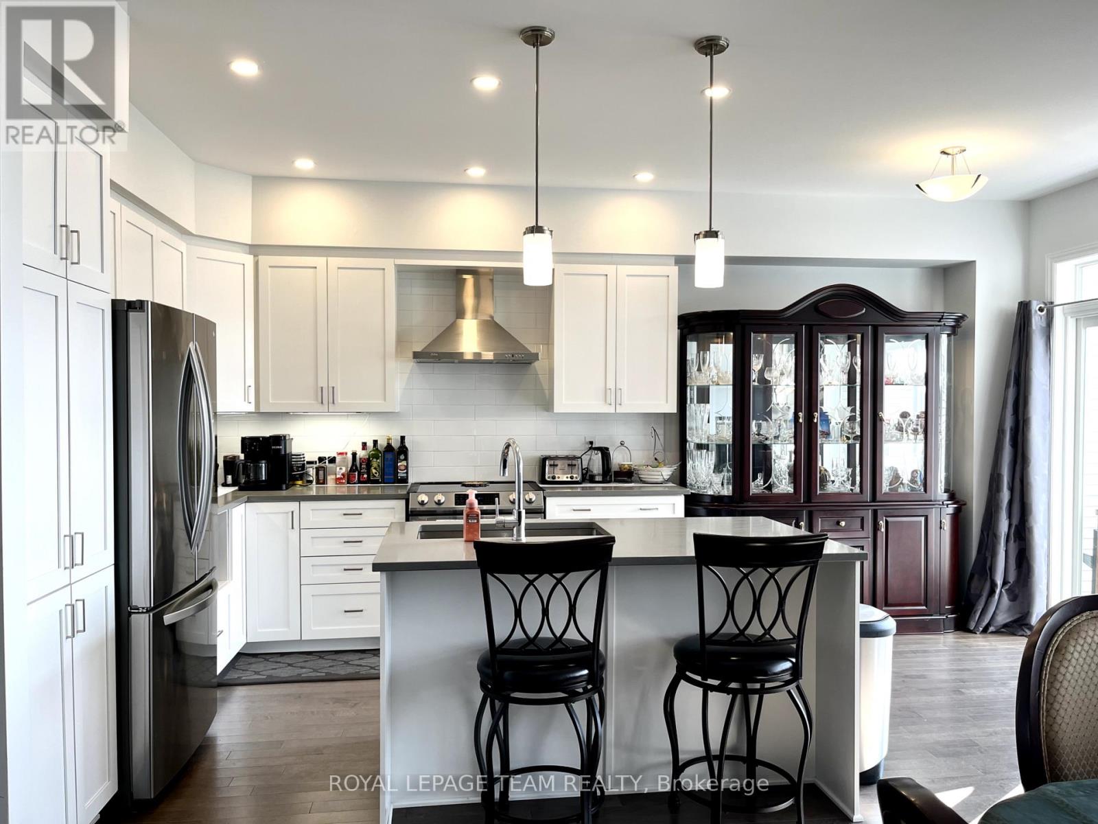 623 Capricorn Circle, Ottawa, Ontario  K4M 0J4 - Photo 6 - X12431232