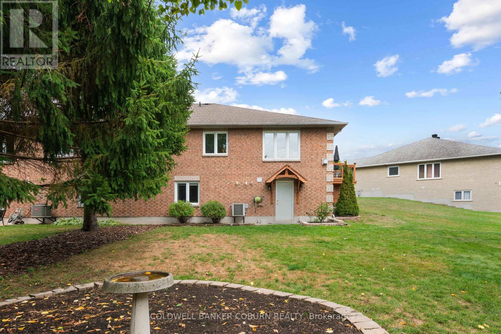 72 Dr Gordon Crescent, North Grenville, Ontario  K0G 1J0 - Photo 29 - X12431233