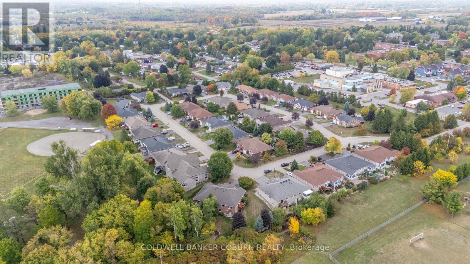 72 Dr Gordon Crescent, North Grenville, Ontario  K0G 1J0 - Photo 32 - X12431233