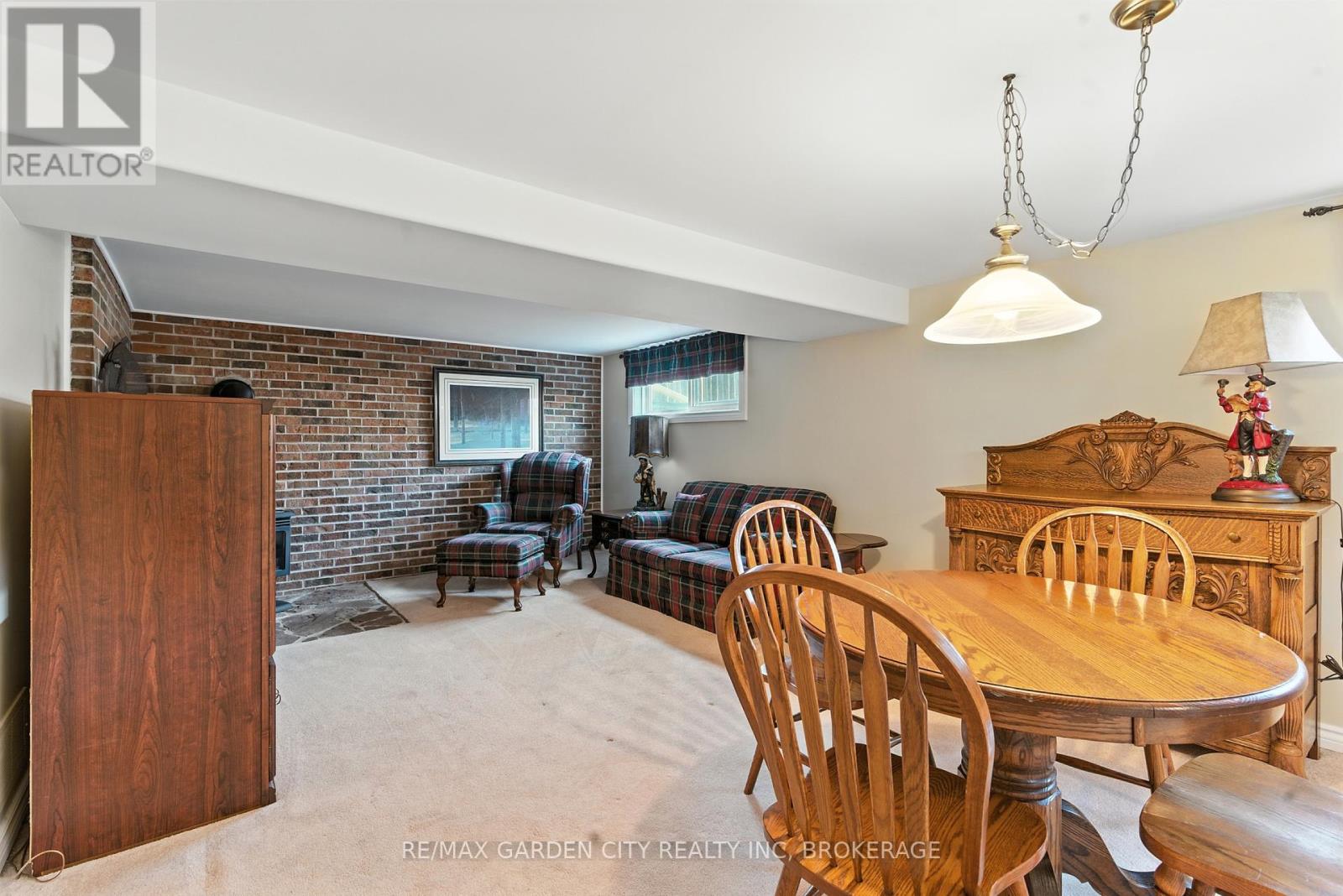 28 Faye Crescent, St. Catharines (Lakeport), Ontario  L2N 1N7 - Photo 33 - X12431235