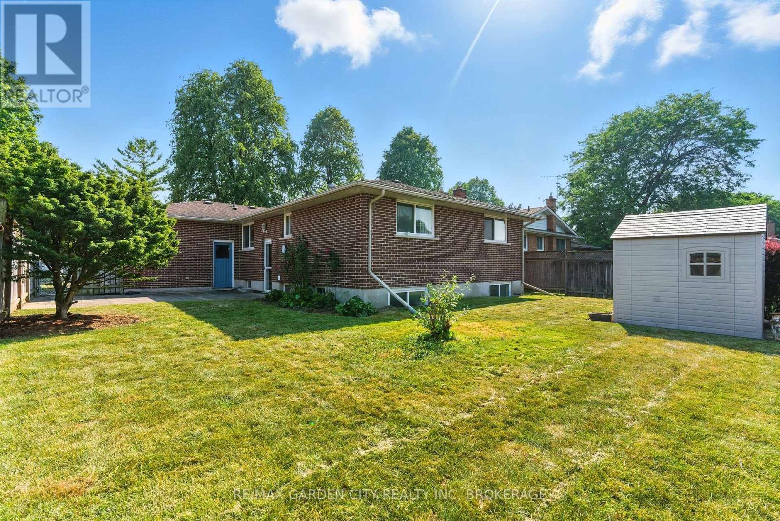 28 Faye Crescent, St. Catharines (Lakeport), Ontario  L2N 1N7 - Photo 37 - X12431235