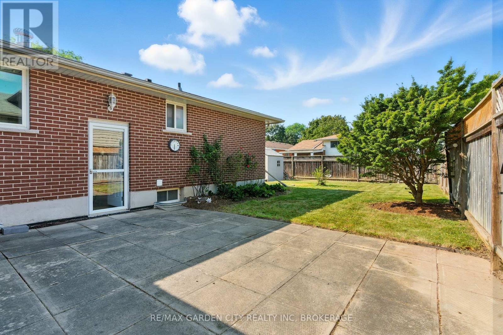 28 Faye Crescent, St. Catharines (Lakeport), Ontario  L2N 1N7 - Photo 40 - X12431235