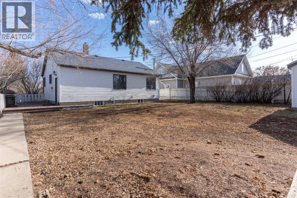 4936 49 Street, Hardisty, Alberta  T0B 1V0 - Photo 38 - A2237328