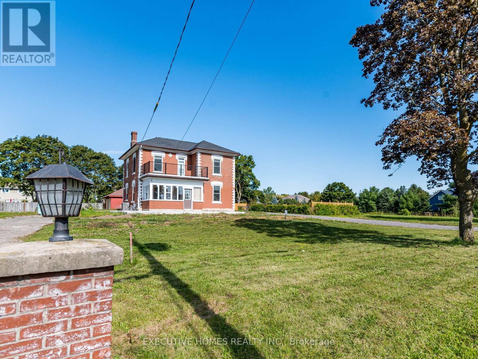 12 Orangeville Street, Erin, Ontario  N0B 1Z0 - Photo 3 - X12431239