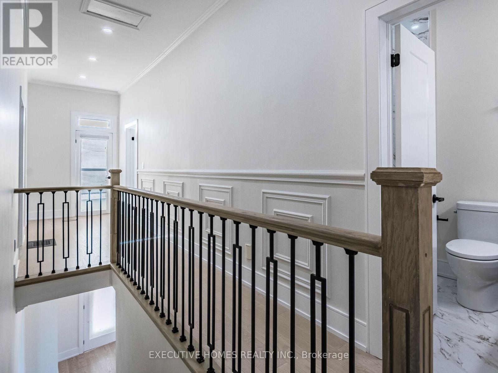 12 Orangeville Street, Erin, Ontario  N0B 1Z0 - Photo 41 - X12431239
