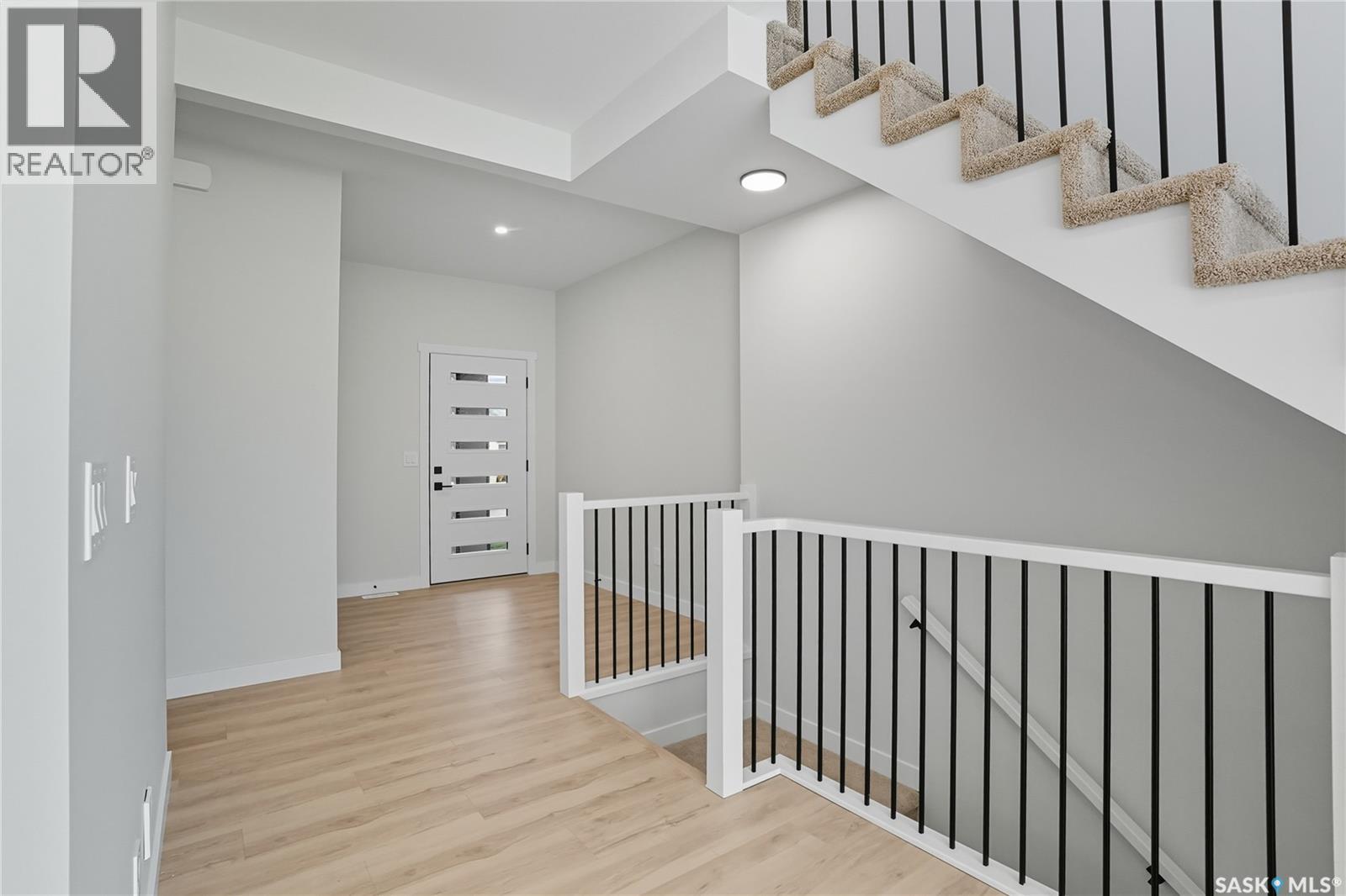 372 Leskiw Bend, Saskatoon, Saskatchewan  S7V 1R5 - Photo 4 - SK001752