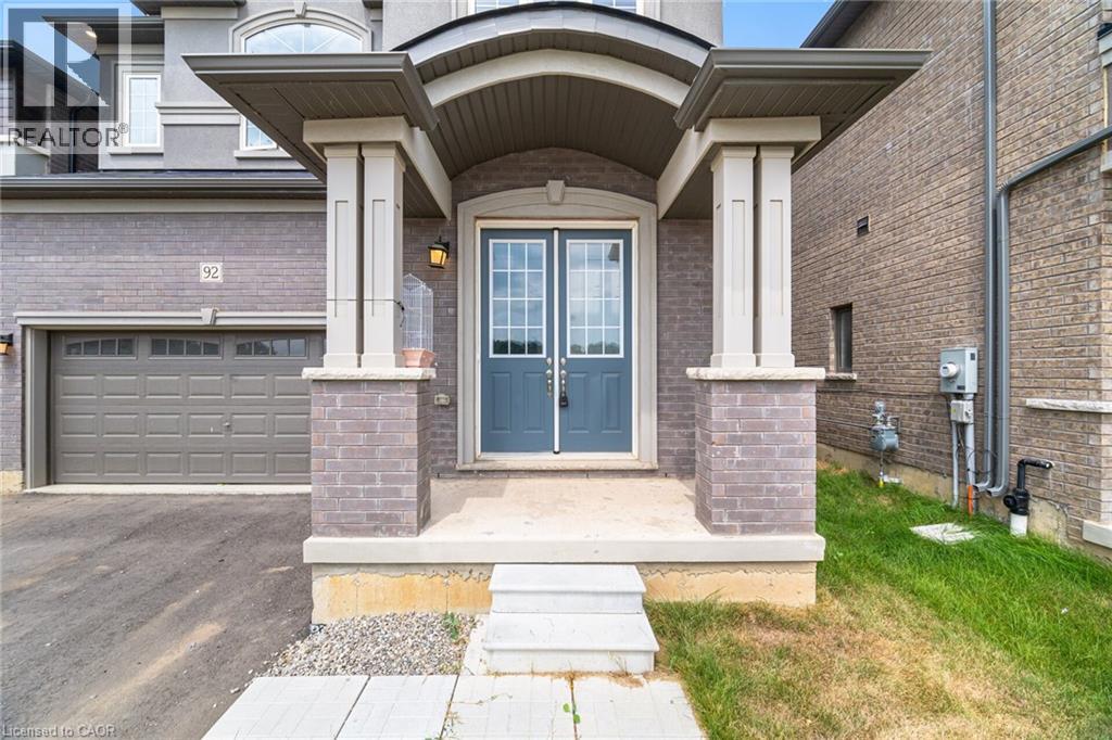 92 Stauffer Road, Bradford, Ontario  N3V 0B5 - Photo 3 - 40774279