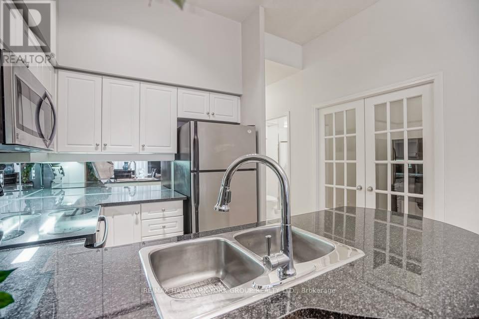 103 - 8 Rean Drive, Toronto, Ontario  M2K 3B9 - Photo 11 - C12431247