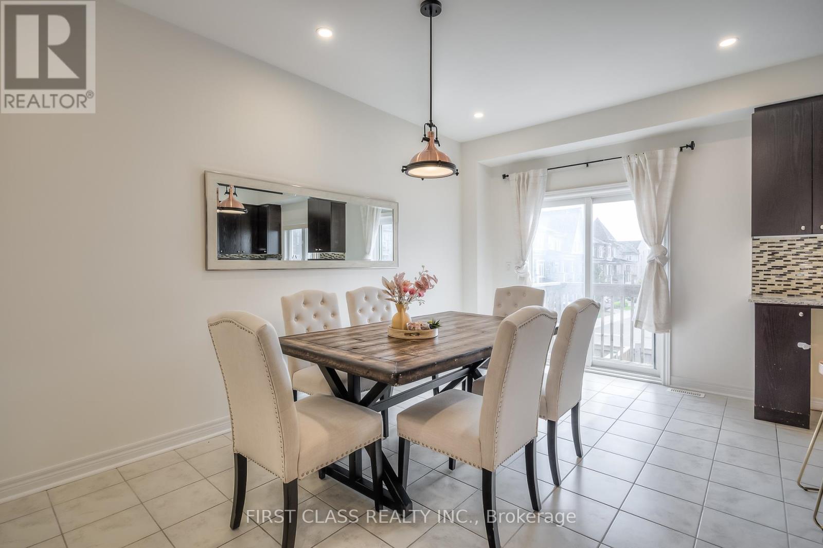 1719 Carousel Drive, Pickering, Ontario  L1X 0C1 - Photo 14 - E12430234