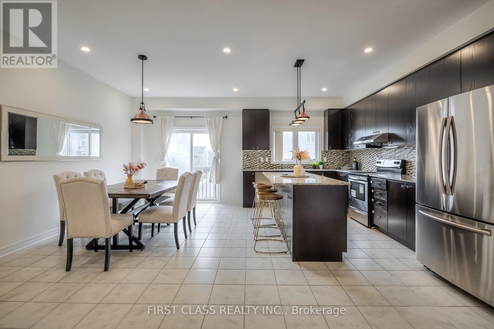 1719 Carousel Drive, Pickering, Ontario  L1X 0C1 - Photo 11 - E12430234