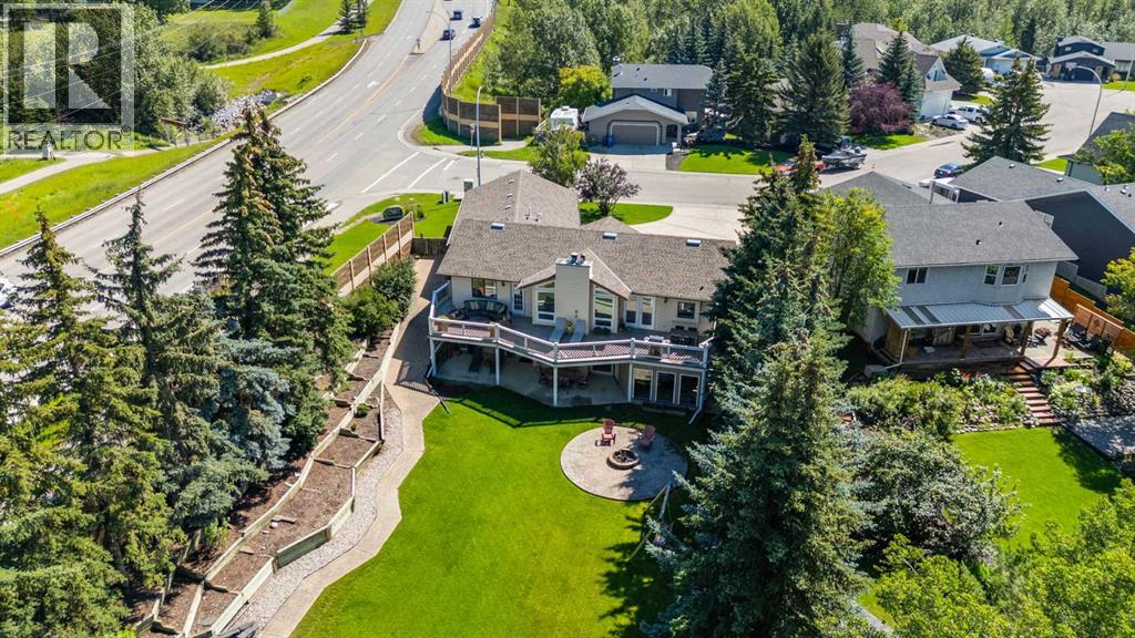 2 Riverside Place, Cochrane, Alberta  T4C 1J6 - Photo 2 - A2255683