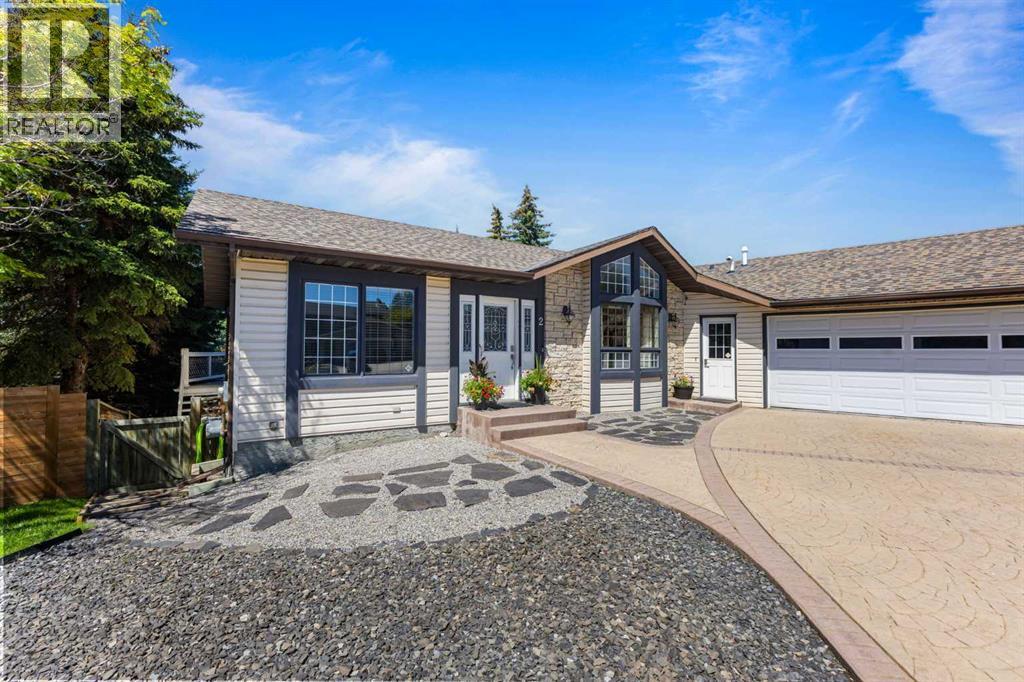 2 Riverside Place, Cochrane, Alberta  T4C 1J6 - Photo 3 - A2255683