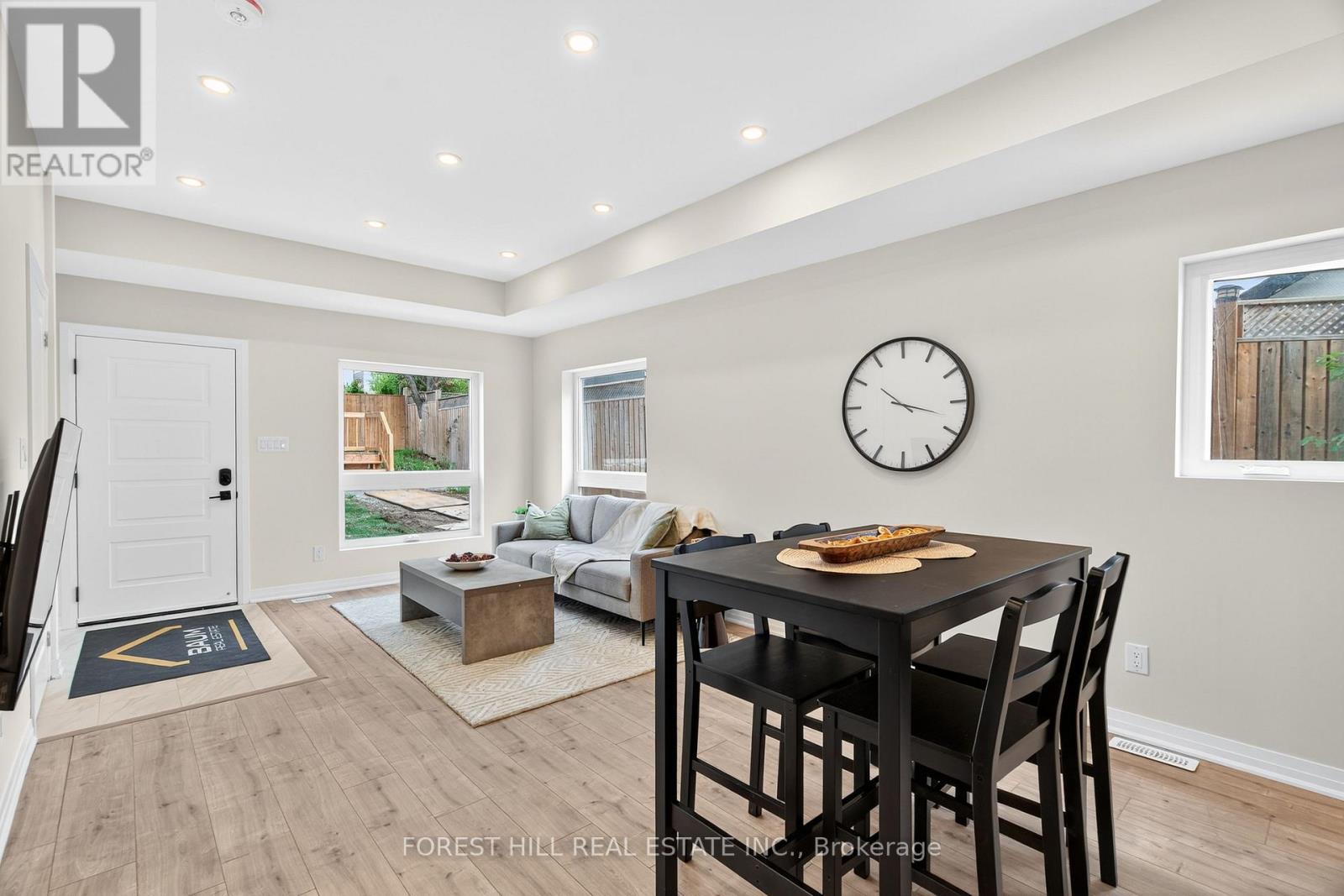 A - 31 Harrow Drive, Toronto, Ontario  M6M 2X4 - Photo 12 - W12406430