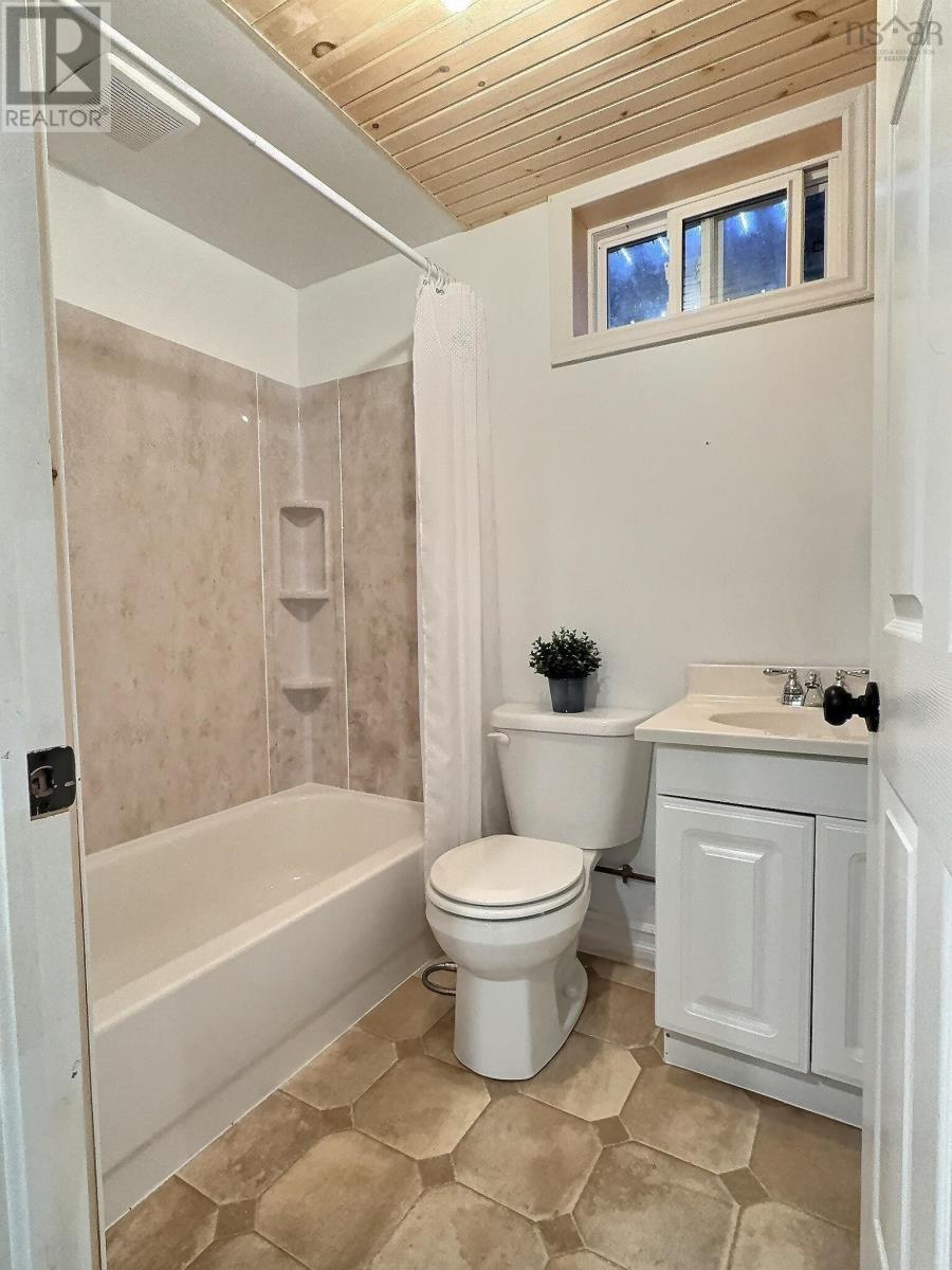 272 Cheticamp Back Road, Plateau, Nova Scotia  B0E 1H0 - Photo 16 - 202520817