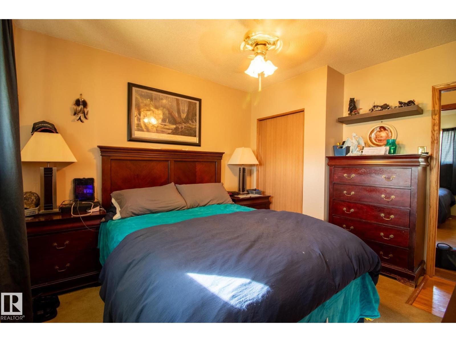 16050 95 Av Nw, Edmonton, Alberta  T5P 0A7 - Photo 12 - E4455291