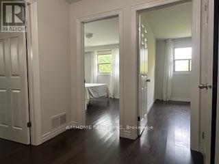 373 Apache Trail, Toronto, Ontario  M2H 2W6 - Photo 8 - C12431255