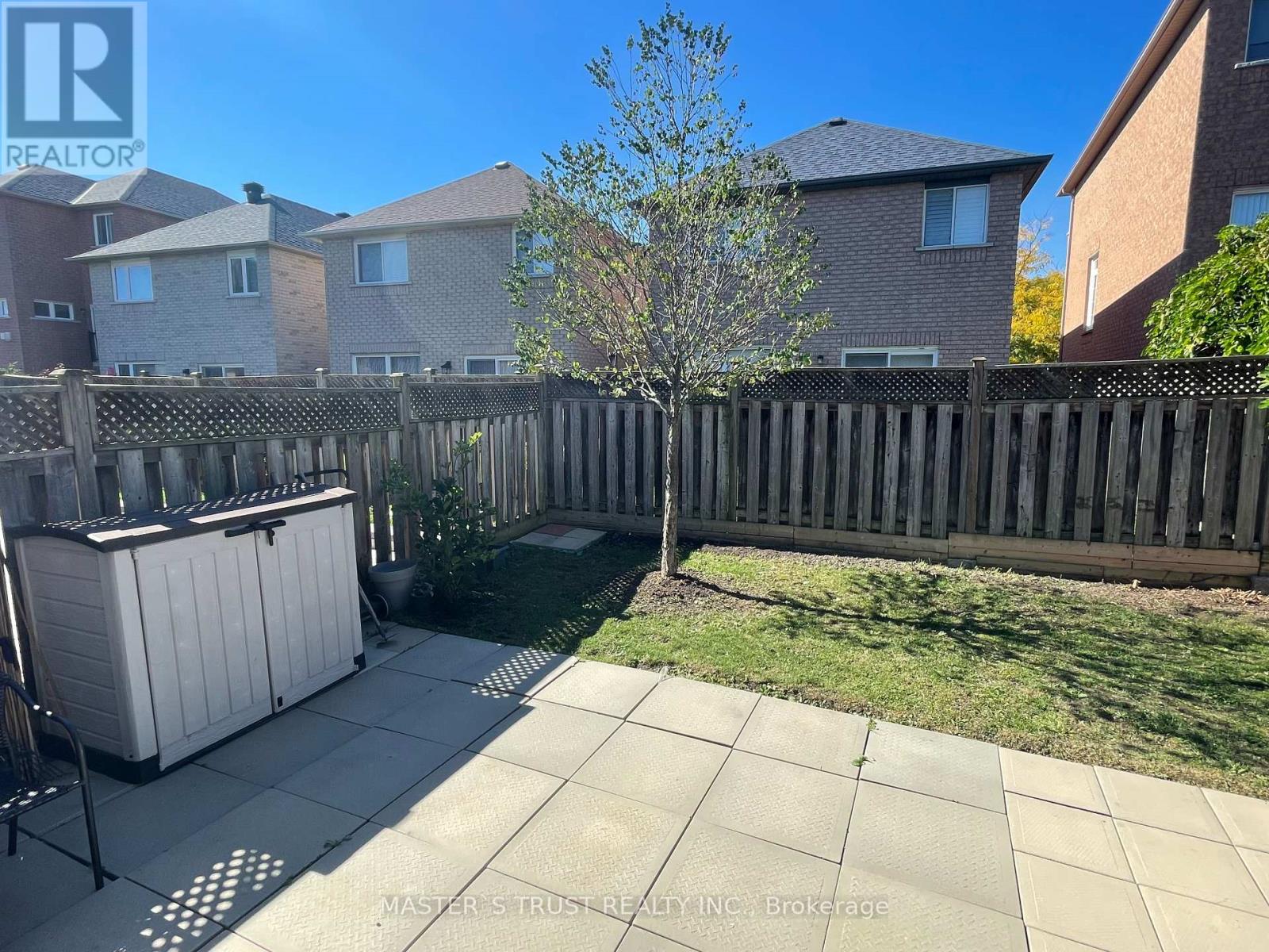 418 The Bridle Walk, Markham, Ontario  L6C 2M5 - Photo 20 - N12431259