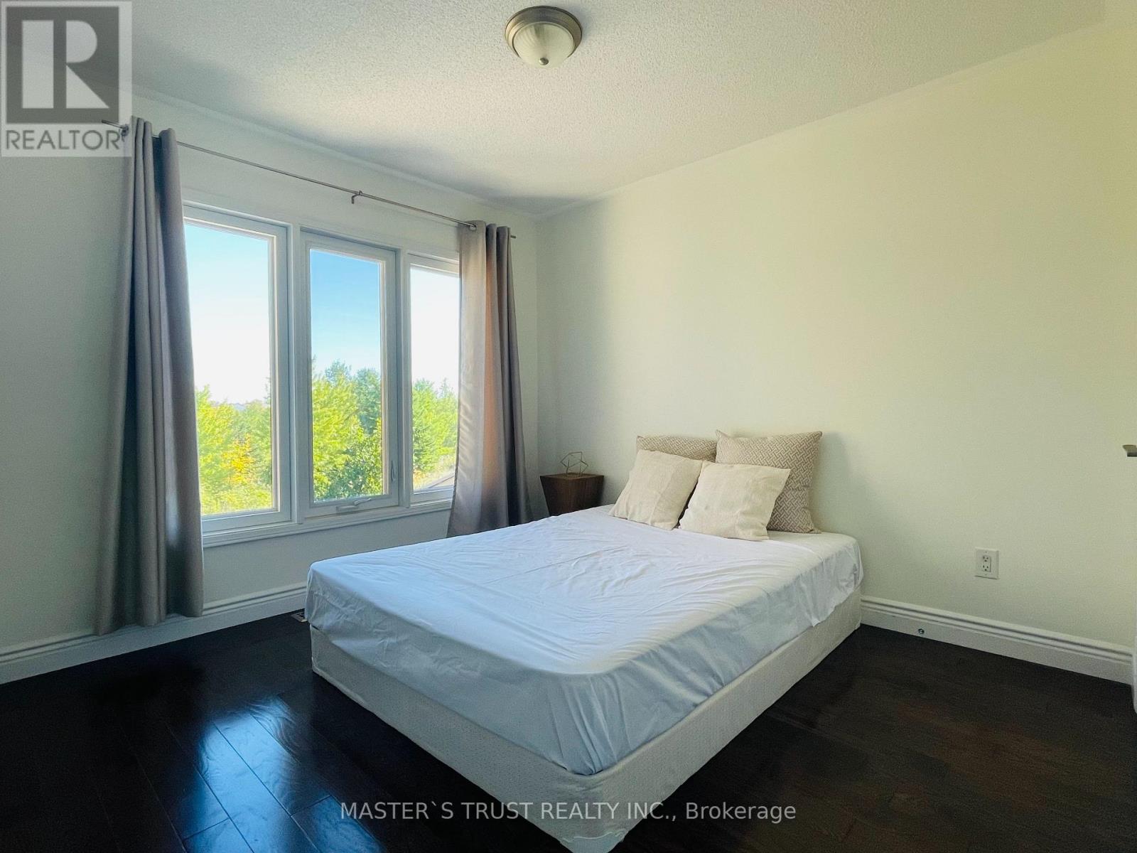 418 The Bridle Walk, Markham, Ontario  L6C 2M5 - Photo 25 - N12431259
