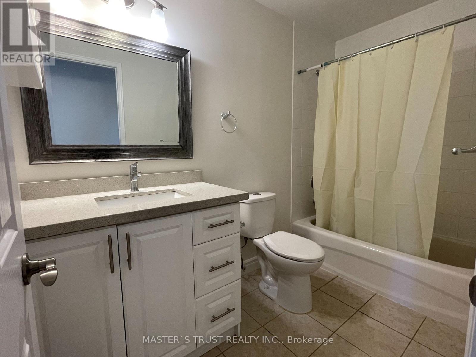 418 The Bridle Walk, Markham, Ontario  L6C 2M5 - Photo 30 - N12431259
