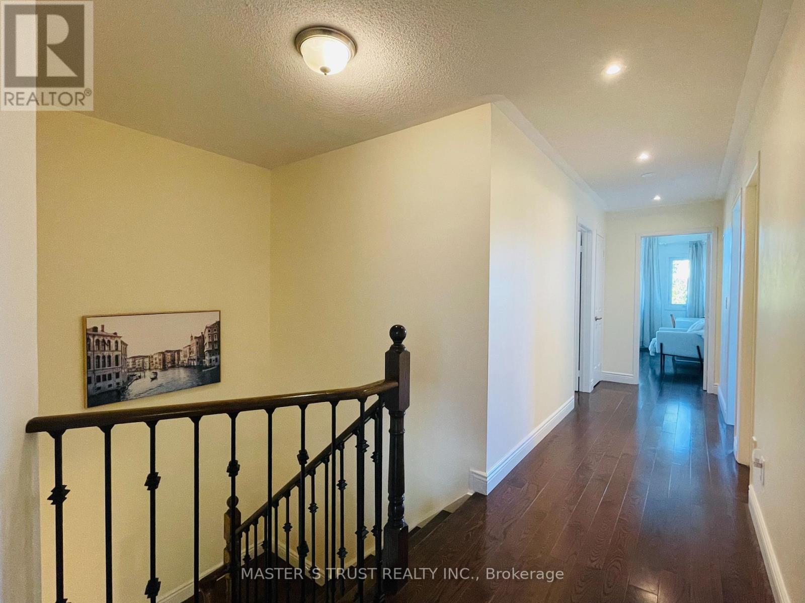 418 The Bridle Walk, Markham, Ontario  L6C 2M5 - Photo 31 - N12431259