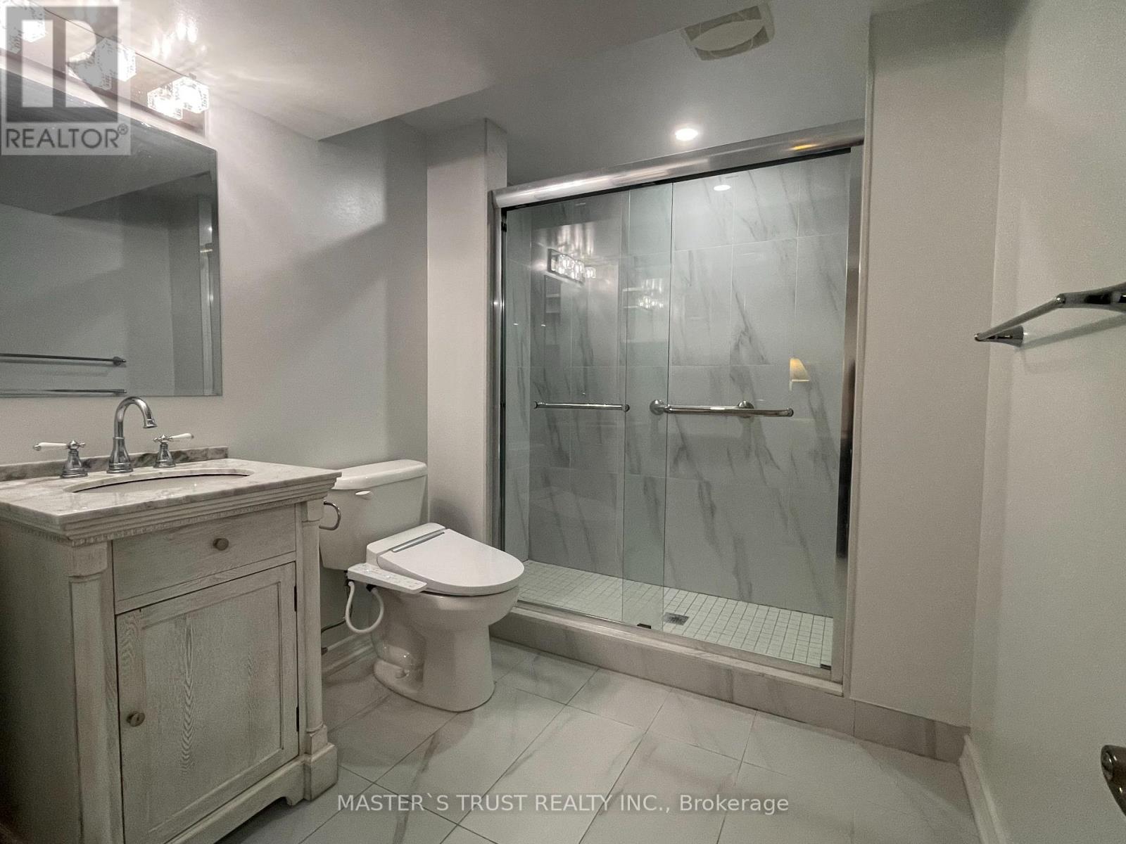 418 The Bridle Walk, Markham, Ontario  L6C 2M5 - Photo 32 - N12431259