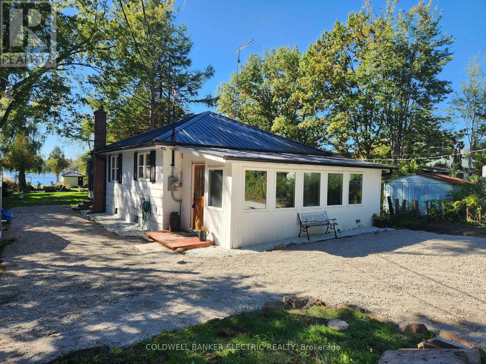48 HARGRAVE ROAD, Kawartha Lakes, Ontario