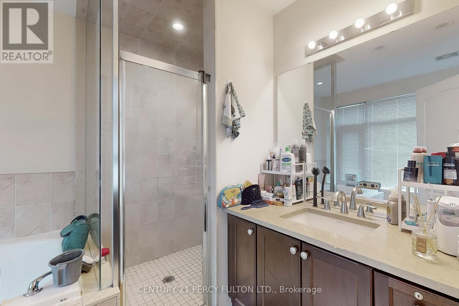 93 - 15 Applewood Lane, Toronto, Ontario  M9C 2Z7 - Photo 35 - W12431261