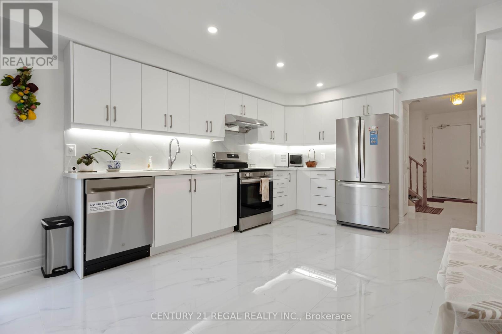 85 Nettlecreek Crescent, Toronto, Ontario  M1V 4L2 - Photo 12 - E12430853