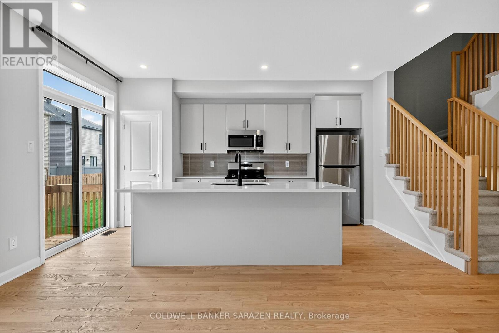 936 Eileen Vollick Crescent, Ottawa, Ontario  K2W 0M2 - Photo 12 - X12431264