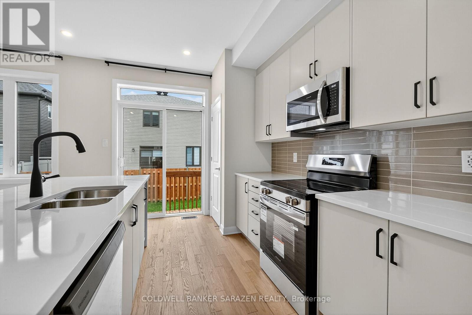 936 Eileen Vollick Crescent, Ottawa, Ontario  K2W 0M2 - Photo 14 - X12431264