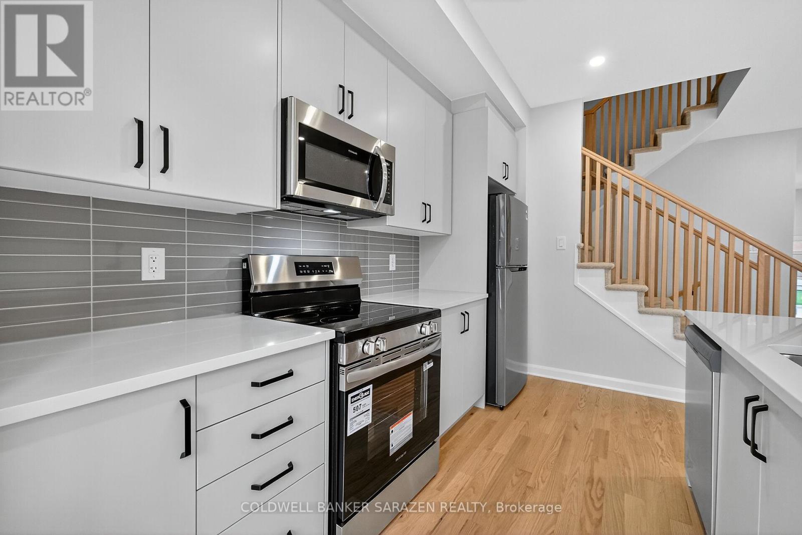 936 Eileen Vollick Crescent, Ottawa, Ontario  K2W 0M2 - Photo 15 - X12431264