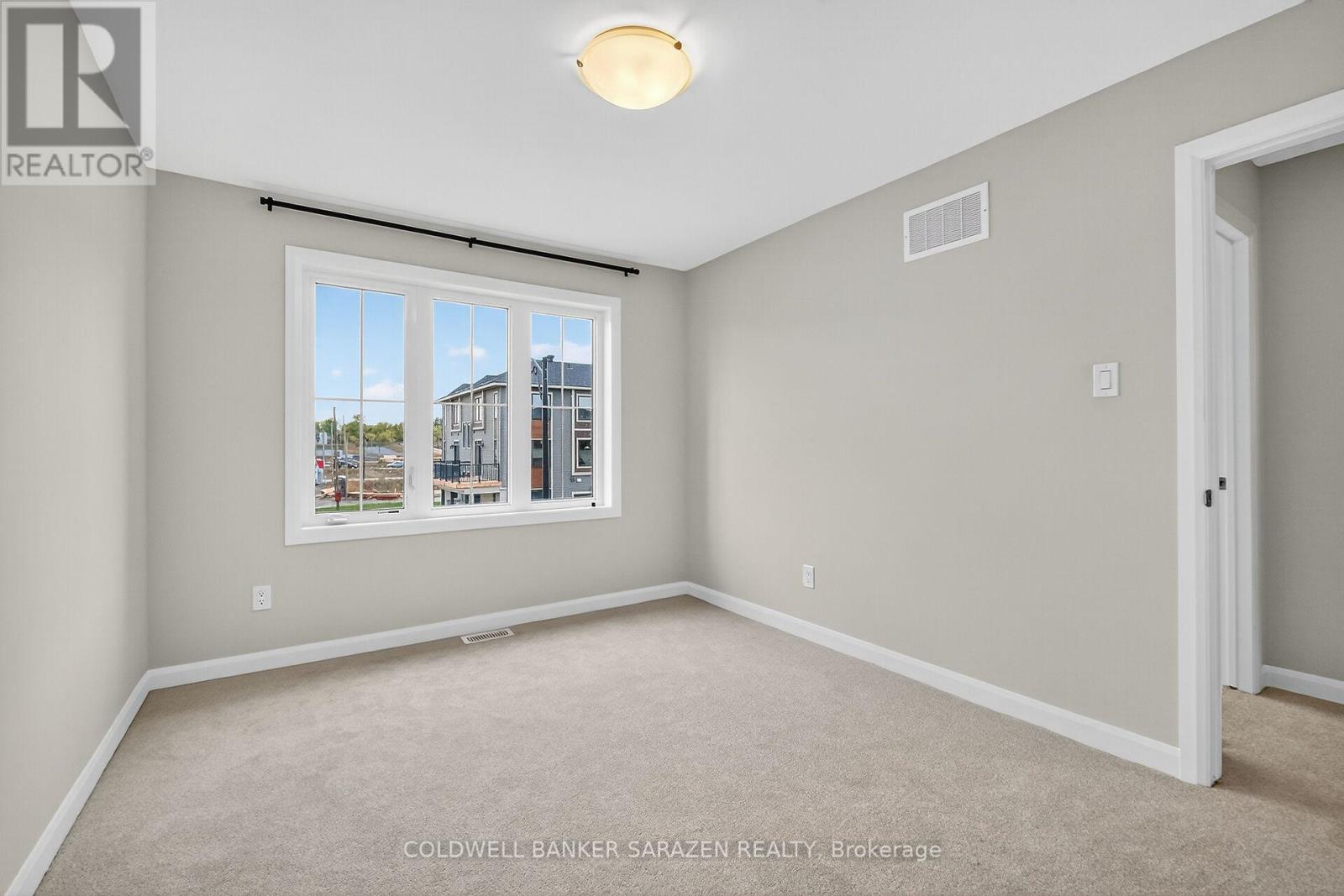 936 Eileen Vollick Crescent, Ottawa, Ontario  K2W 0M2 - Photo 26 - X12431264