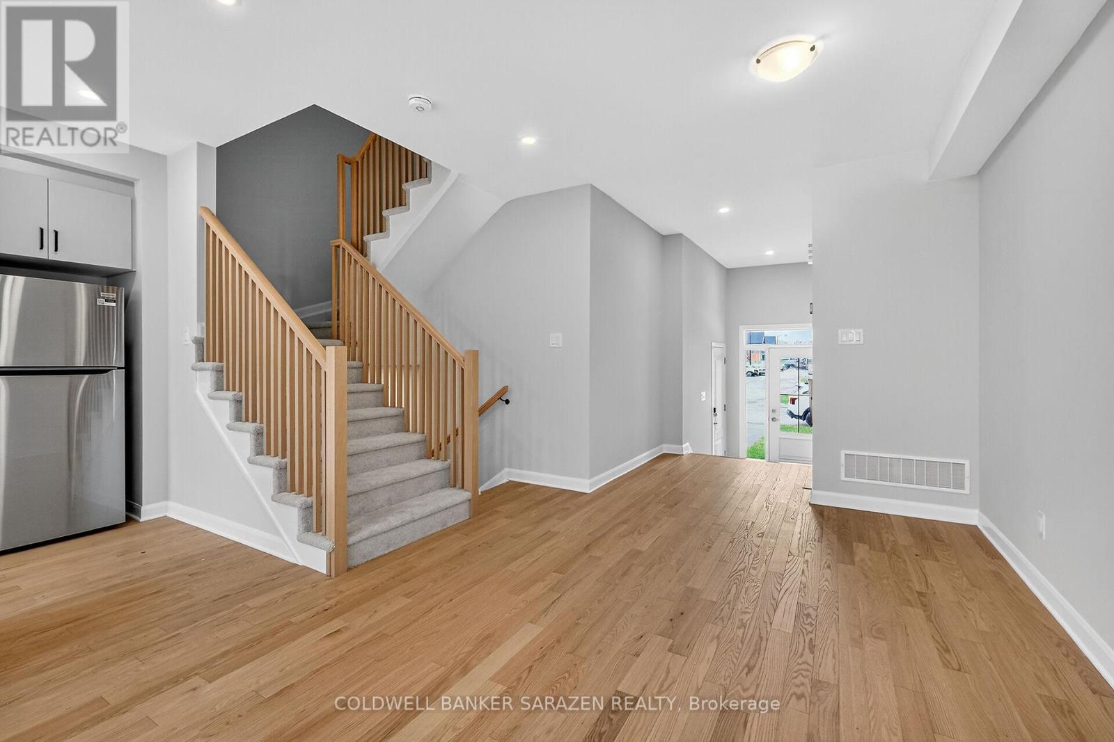 936 Eileen Vollick Crescent, Ottawa, Ontario  K2W 0M2 - Photo 7 - X12431264