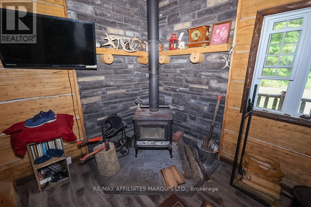 19509 County Road  43 Road, North Glengarry, Ontario  K0C 1A0 - Photo 16 - X12431191