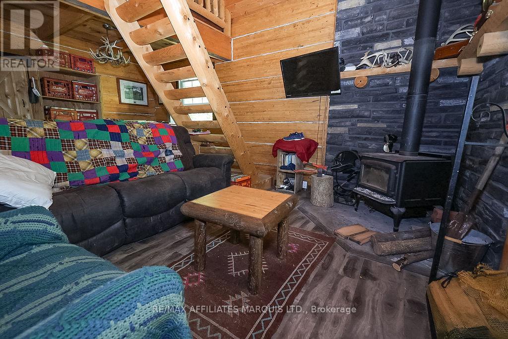 19509 County Road  43 Road, North Glengarry, Ontario  K0C 1A0 - Photo 10 - X12431191