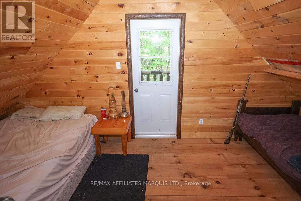 19509 County Road  43 Road, North Glengarry, Ontario  K0C 1A0 - Photo 15 - X12431191