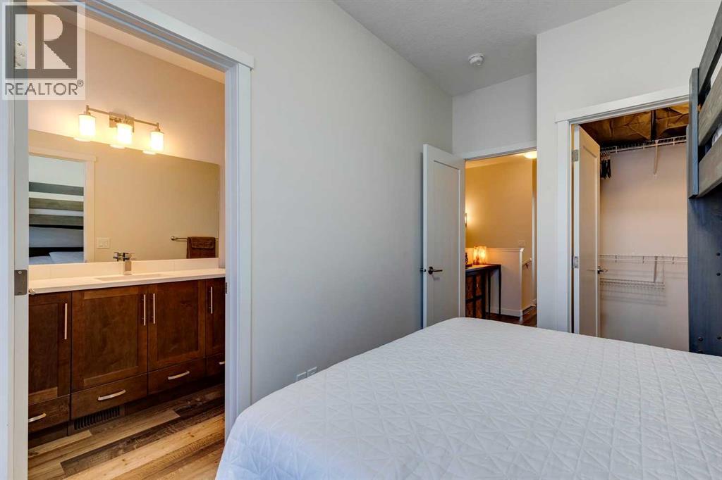 116 Shawnee Common Sw, Calgary, Alberta  T2Y 0P9 - Photo 33 - A2256387
