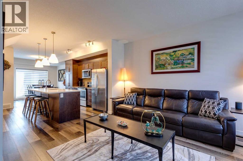 116 Shawnee Common Sw, Calgary, Alberta  T2Y 0P9 - Photo 18 - A2256387