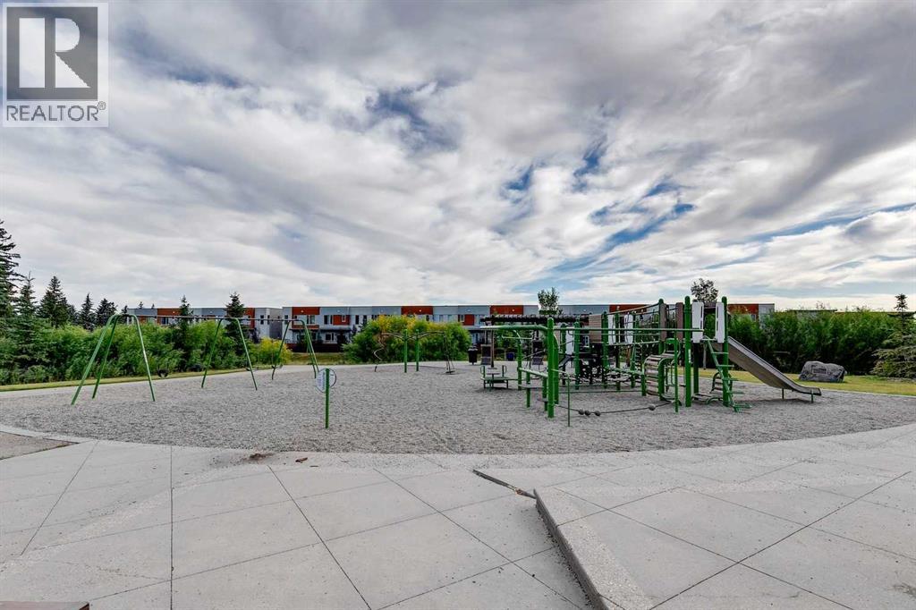 116 Shawnee Common Sw, Calgary, Alberta  T2Y 0P9 - Photo 37 - A2256387