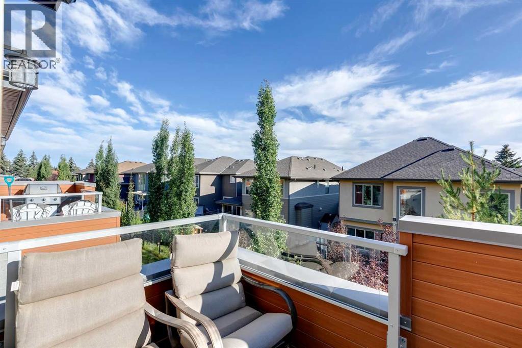 116 Shawnee Common Sw, Calgary, Alberta  T2Y 0P9 - Photo 5 - A2256387
