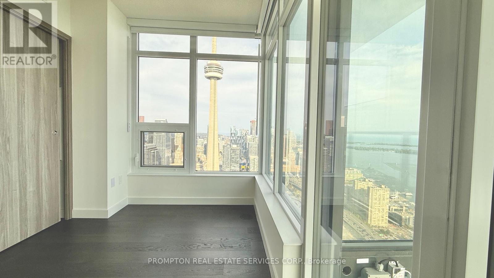 7507 - 3 Concord City Place Way, Toronto, Ontario  M5V 0X4 - Photo 19 - C12431273