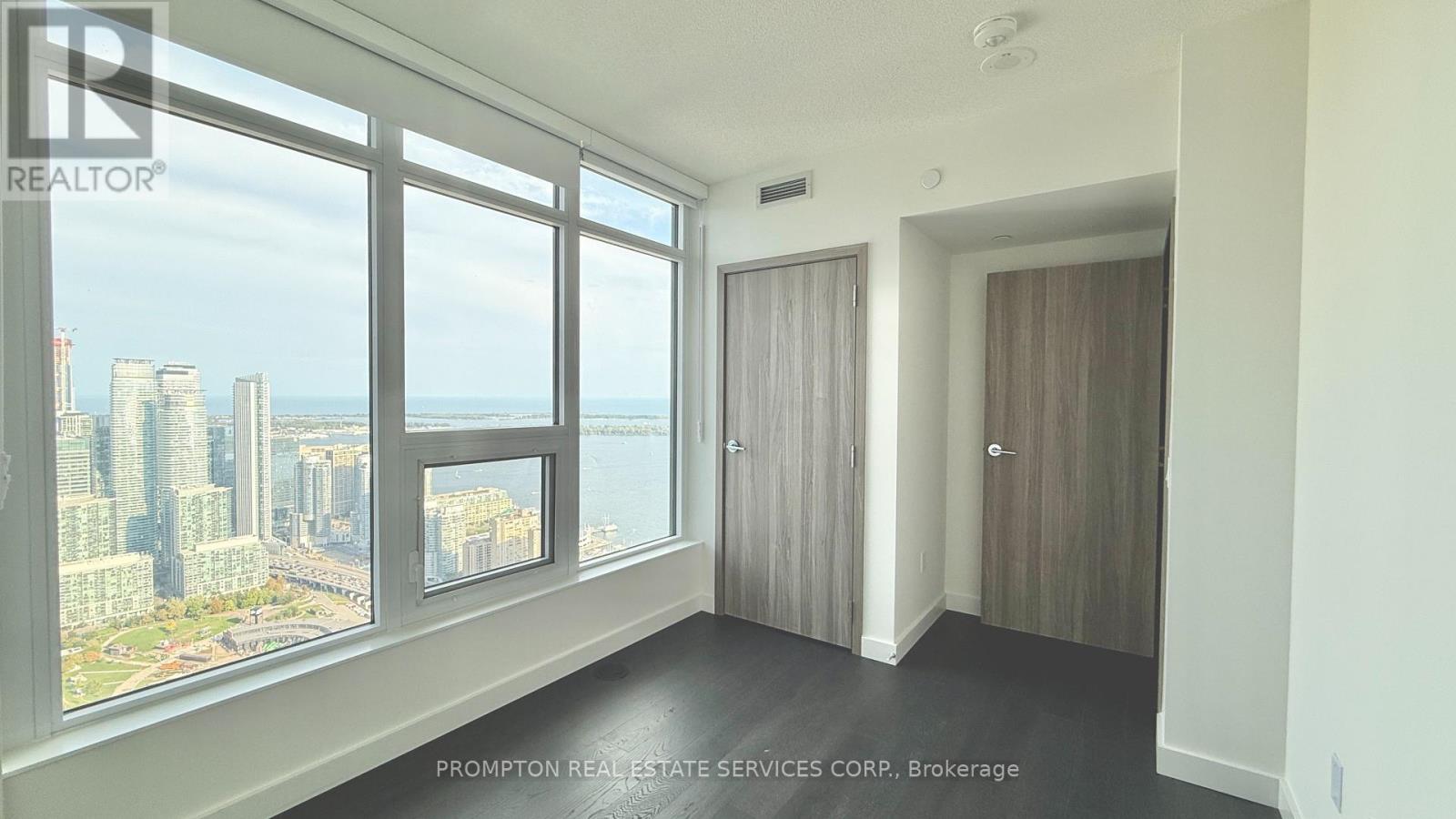 7507 - 3 Concord City Place Way, Toronto, Ontario  M5V 0X4 - Photo 24 - C12431273